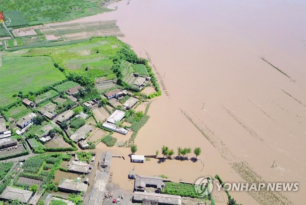 تقرير دولي توقع تفاقم أزمة الغذاء في كوريا الشمالية في هذا العام بسبب الأمطار الغزيرة - 2