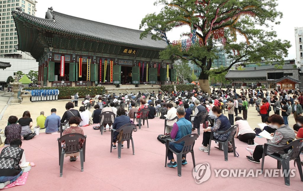 재개된 초하루 법회