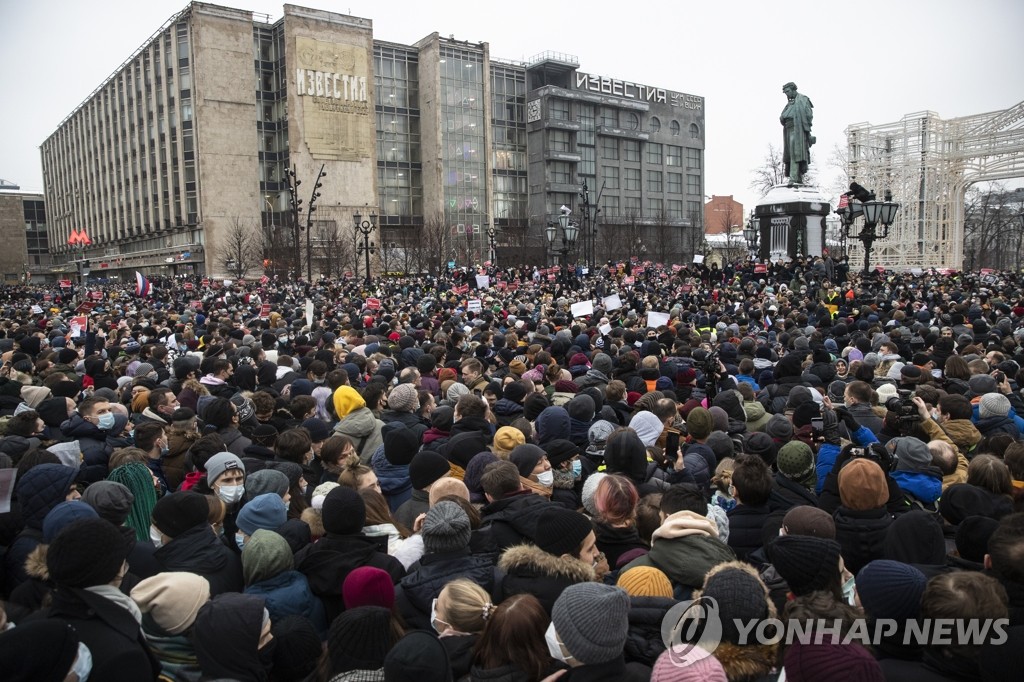 러 전역서 "나발니 석방하라" 시위…전세계 주요 도시서 연대