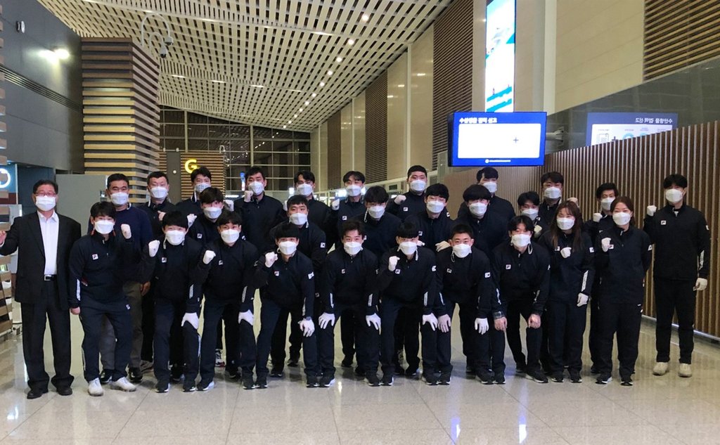 남자핸드볼 대표팀, 올림픽 최종 예선 개최지 몬테네그로로 출국