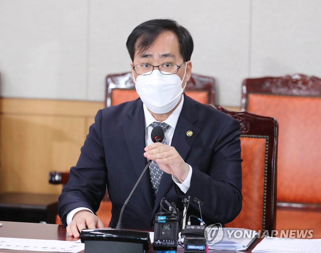 일본 원전 오염수 방출 관련해 발언하는 박준영 차관