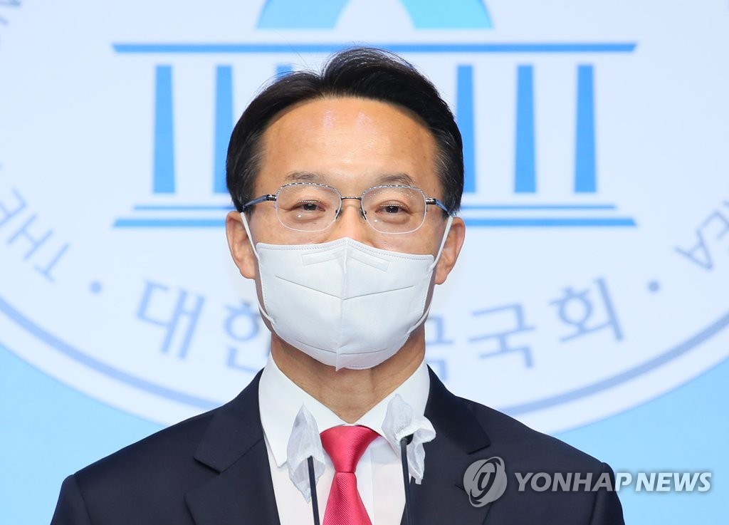 당대표 출마 선언하는 조해진