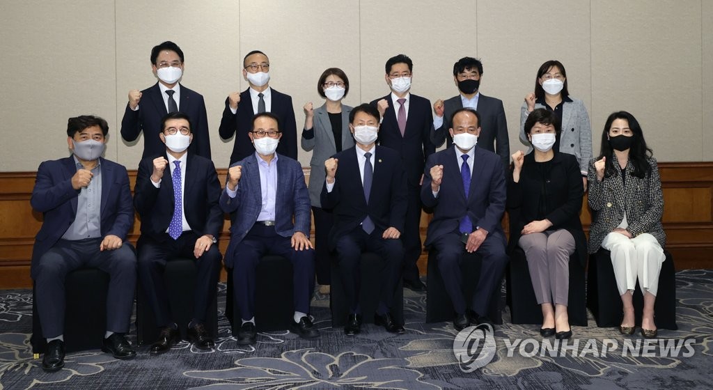 국산 백신 개발지원 간담회