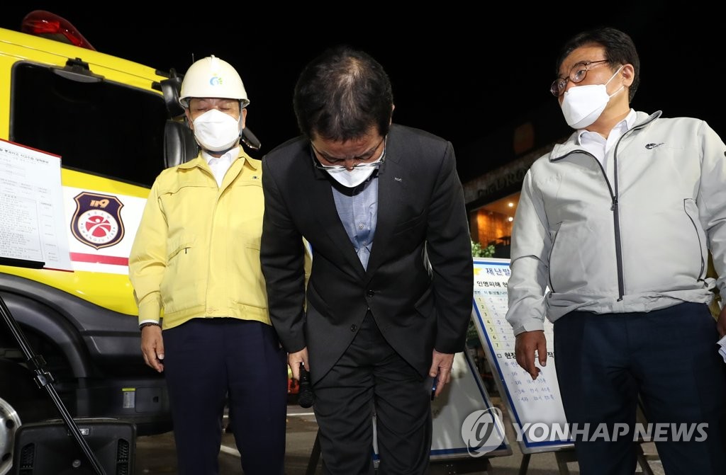 建物倒壊事故 建設会社社長が謝罪 建物倒壊事故 建設会社社長が謝罪