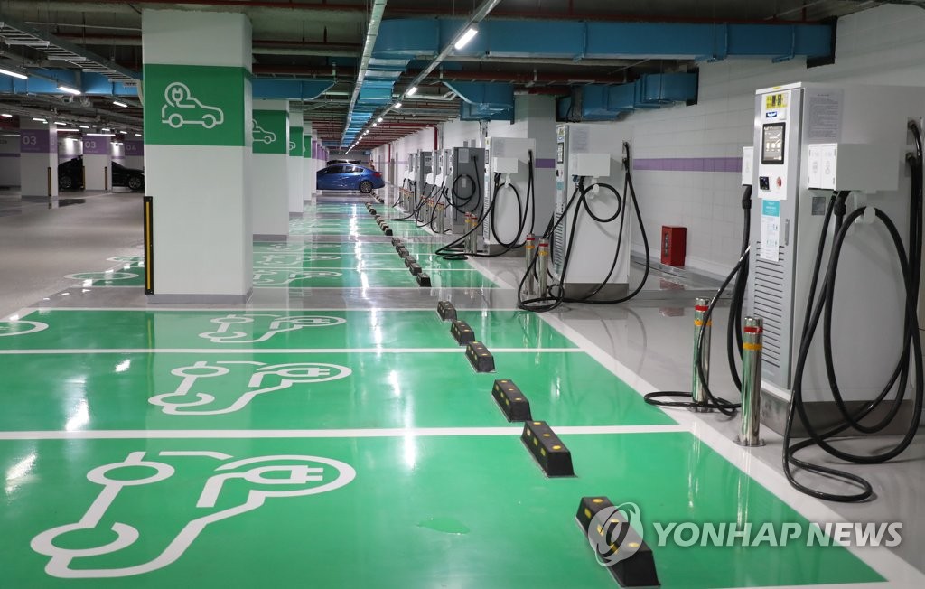 韓国最大級のEV急速充電スタンド 韓国最大級のEV急速充電スタンド