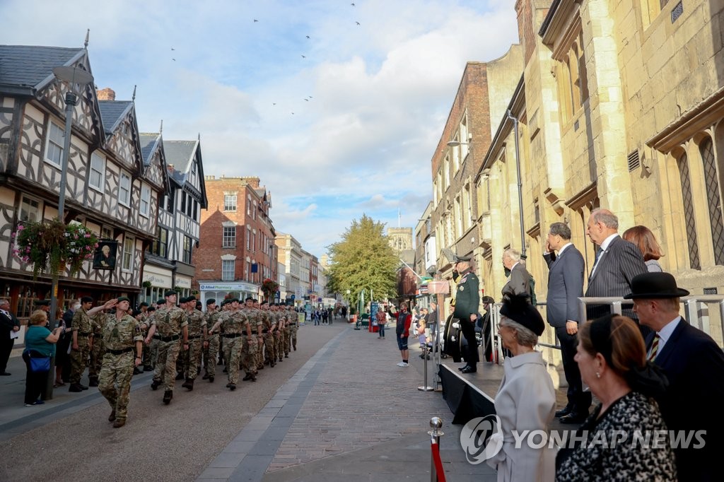 March to mark 70th anniv. of Battle of Imjin River March to mark 70th anniv. of Battle of Imjin River