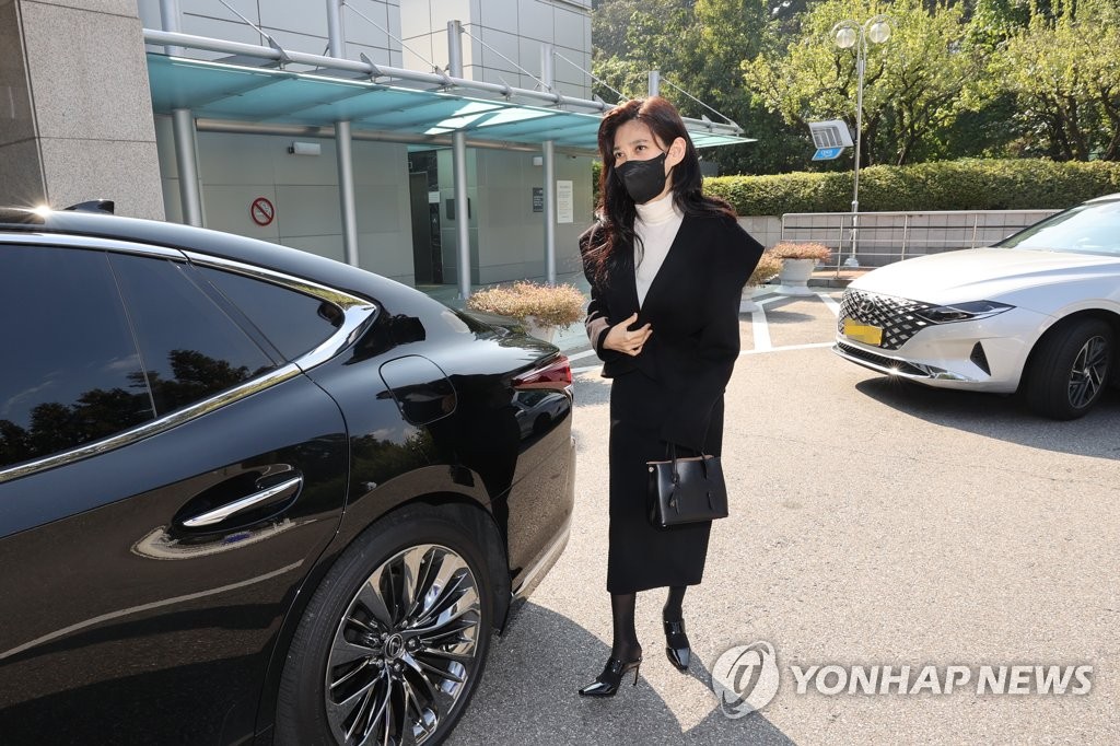 전두환 동생 조문 마친 이부진