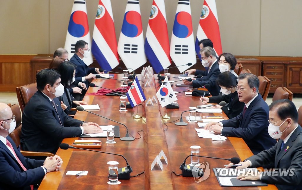 인사말 하는 문재인 대통령