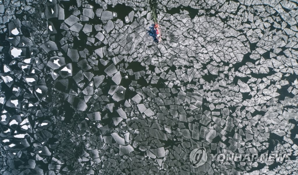 연일 계속되는 한파, 출동로를 확보하라
