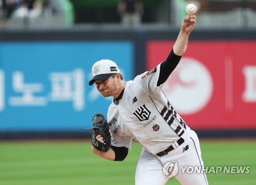 역투하는 벤자민