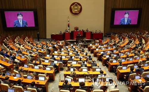 당선인사하는 김진표 신임 국회의장