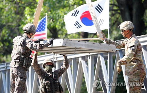 한·미군 합동 교량구축 훈련