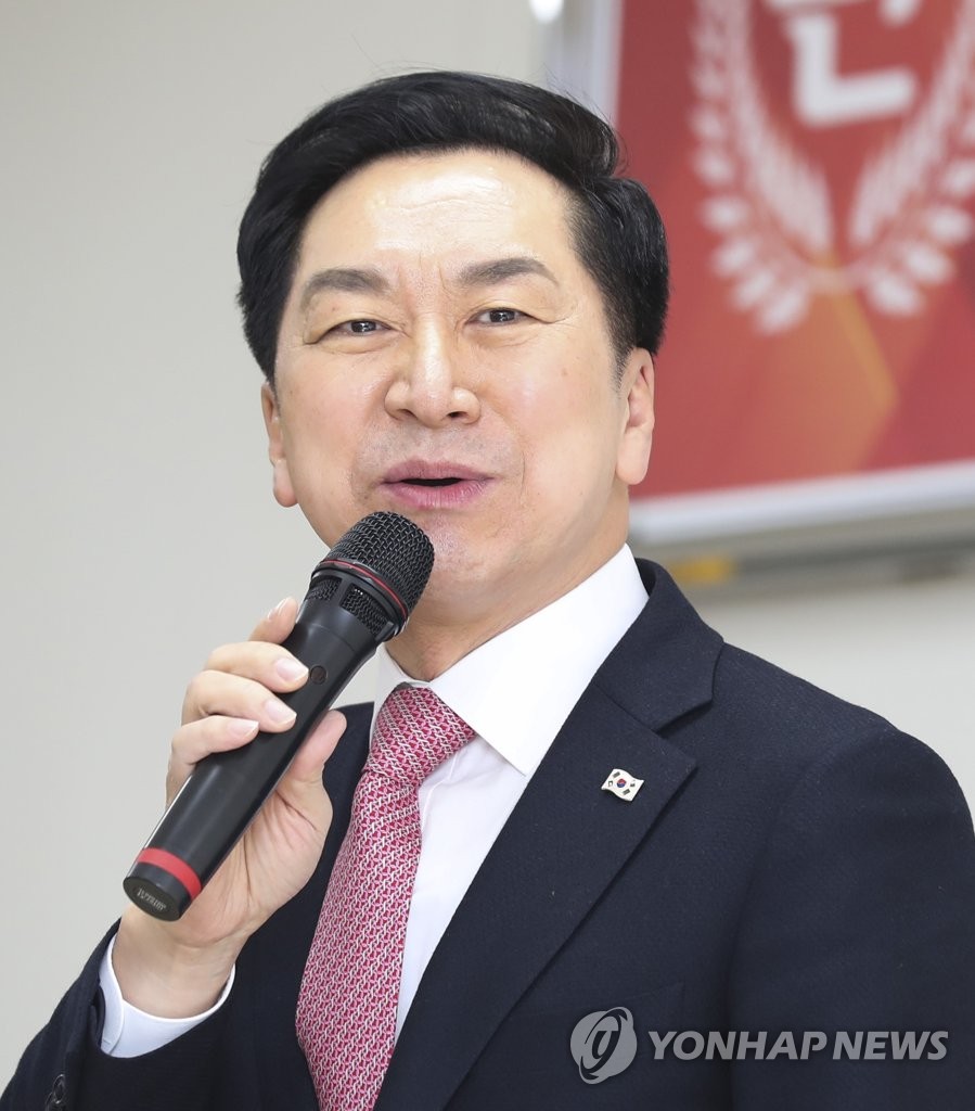Contender for ruling party's top leadership post Contender for ruling party's top leadership post