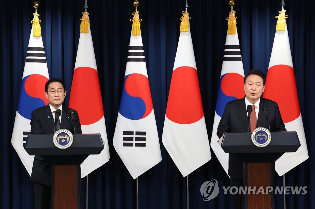 공동 기자회견 발언하는 윤 대통령