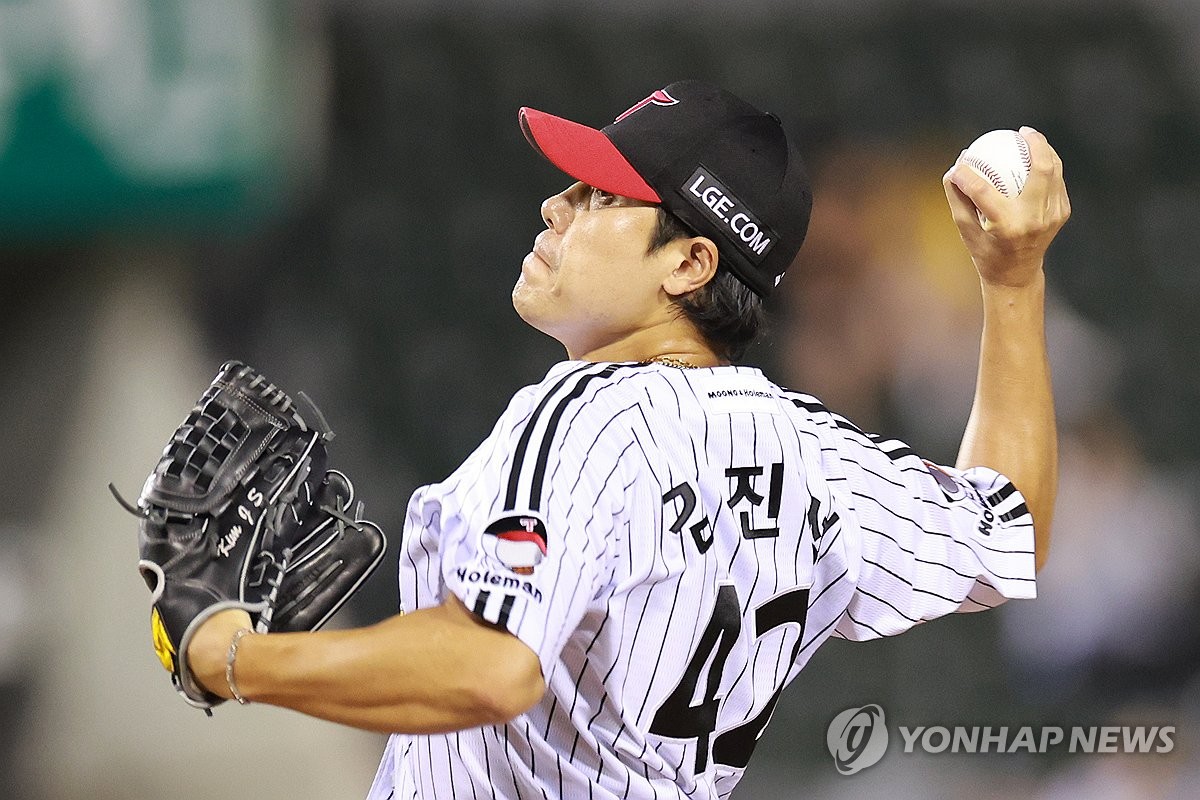 김진성 역투