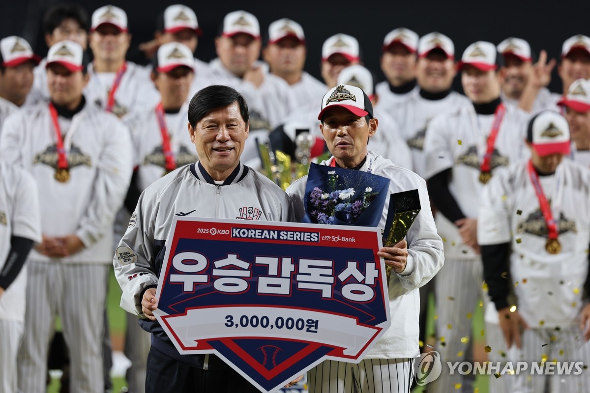 'LG 사령탑 최초 통합우승 2회' 염경엽 감독