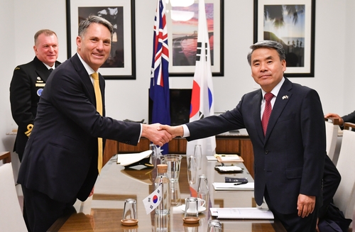 اجتماع بين وزيري الدفاع الكوري الجنوبي والأسترالي لبحث التعاون في المجال الدفاعي
