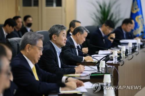 مجلس الأمن الوطني يعقد اجتماعًا طارئًا بعد كشف كوريا الشمالية عن خطة لإطلاق قمر صناعي