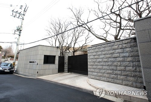 7 out of Seoul's 10 most expensive houses located in Itaewon
