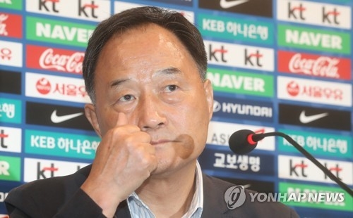 Kim Ho-gon, the Korea Football Association's technical director, speaks during a press conferene at the National Football Center in Paju, north of Seoul, on July 4, 2017. (Yonhap)