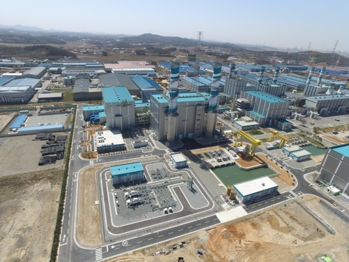 This photo, provided by GS EPS, shows its fourth LNG-fired power plant in Dangjin, South Korea. (Yonhap)