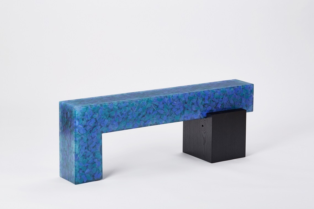 This image, provided by the Korea Craft & Design Foundation on Dec. 4, 2017, shows a bench made of epoxy resin and Korean paper by Son Sang-woo. (Yonhap)