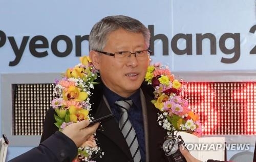 The International Taekwondo Federation (ITF) President Ri Yong-son speaks to reporters at Gimpo International Airport in Seoul on Feb. 7, 2018. (Yonhap)