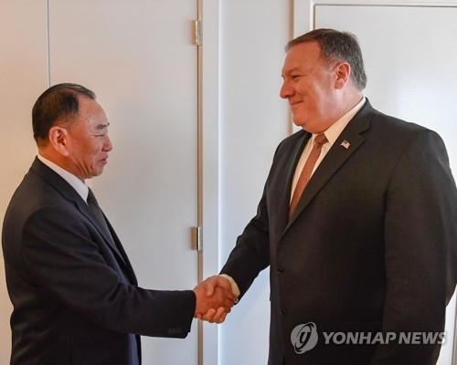 (LEAD) Pompeo says confident U.S., N. Korea moving in right direction