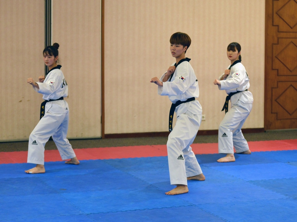 (Asian Games) S. Korea's taekwondo poomsae team looking to overcome ...