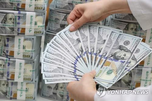 S. Korea's overseas direct investment hits all-time high in Q2