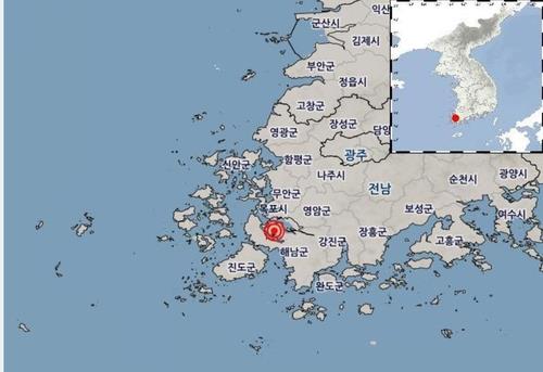 This map shows the epicenter of a 2.1 magnitude earthquake that hit Mokpo, South Jeolla Province, on April 28, 2020. (Yonhap)