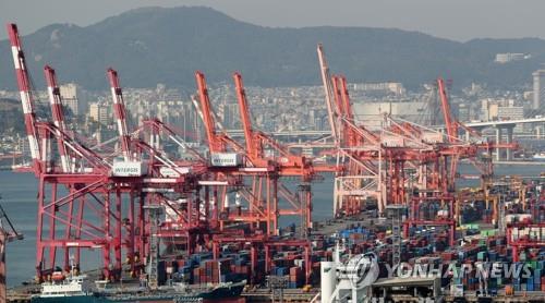 Major foreign IBs revise up S. Korea's growth outlook on recovery hopes - 1