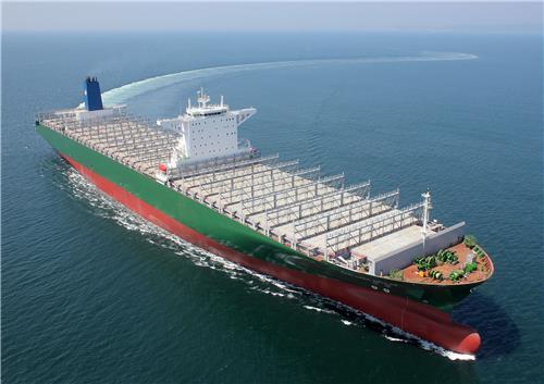 This file photo shows a container ship built by Hyundai Heavy Industries. (PHOTO NOT FOR SALE) (Yonhap)