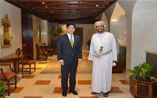 Vice FM meets Oman's top diplomat, discusses bilateral cooperation
