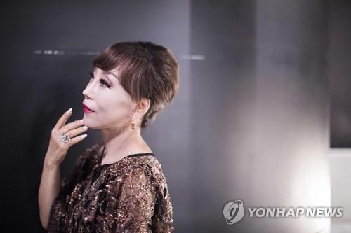 This photo, provided by SMI Entertainment, shows South Korea soprano Sumi Jo. (PHOTO NOT FOR SALE) (Yonhap) 