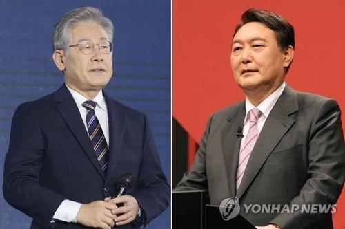 This compilation image shows Lee Jae-myung (L), the presidential nominee of the Democratic Party, and Yoon Seok-youl, the nominee of the People Power Party. (Pool photo) (Yonhap)