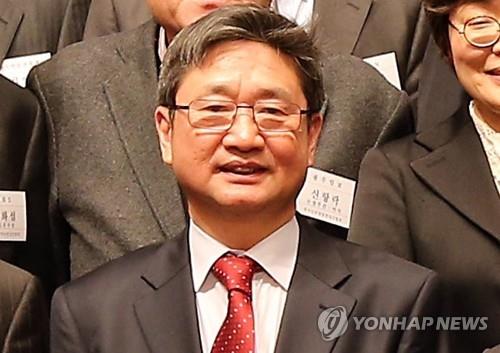 This undated file photo shows Park Bo-gyoon, nominee for the minister of culture, tourism and sports. (Yonhap)