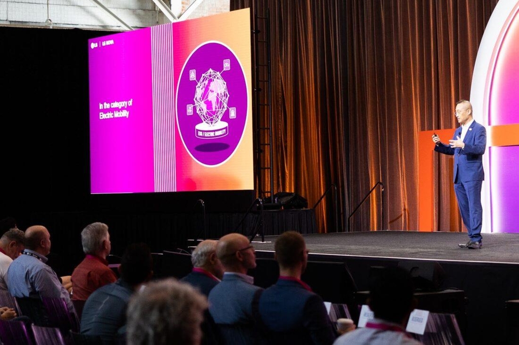 This photo provided by LG Electronics Inc. shows its two-day Fall Innovation Festival held at The Craneway Pavilion in San Francisco from Sept. 7-8, 2022. (PHOTO NOT FOR SALE) (Yonhap)