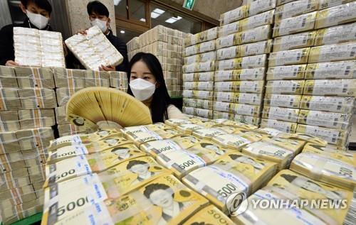 한국 슈퍼리치, 평균 자산 323억 달러 획득: 보고서