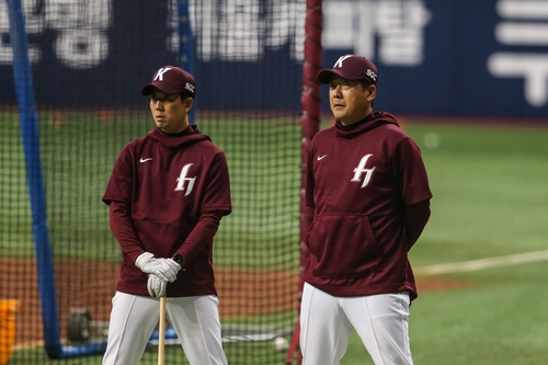 Doosan To Face Kiwoom In Game 4 Of Korean Baseball Championship