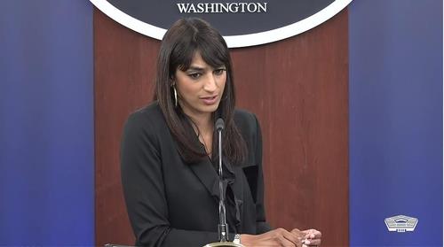 Department of Defense deputy spokesperson Sabrina Singh is seen answering questions during a daily press briefing at the Pentagon in Washington on Aug, 29, 2023 in this captured image. (Yonhap)