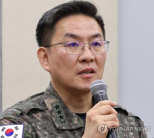 Esta fotografía de archivo sin fecha muestra al teniente general Lee Jin-woo, jefe del Comando de Defensa de la Capital. (Yonhap)