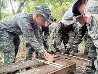 (LEAD) S. Korean Marine Corps denies reports on plan to hold joint drill with Japanese army in June