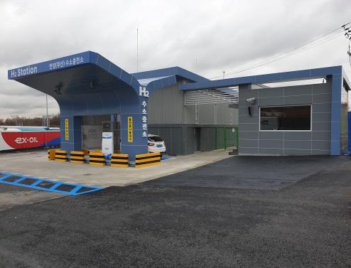 Station de recharge hydrogène installée sur une aire d'autoroute à Anseong, dans la province du Gyeonggi. ⓒ Ministère du Territoire, de l'Infrastructure et du Transport 