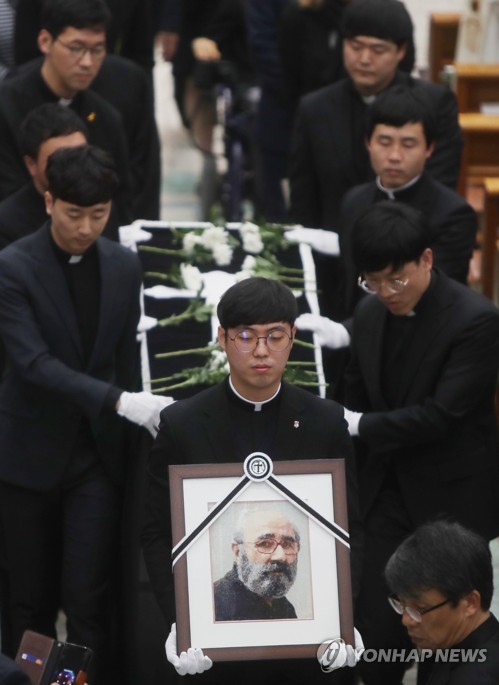Funérailles en Corée du Sud d'un pionnier du fromage d'origine belge
