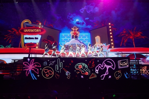 Un concert du groupe NCT 127 au Gocheok Sky Dome, le dimanche 19 décembre 2021, «Neo City: Seoul-The Link». (Photo fournie par SM Entertainment. Revente et archivage interdits) 