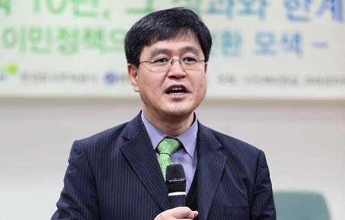 Le conseiller présidentiel aux affaires religieuses et multiculturelles Kim Seong-hoi.