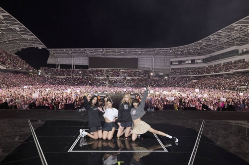 Le girls band de K-pop Blackpink lors de sa tournée nord-américaine (Photo fournie par YG Entertainment. Revente et archivage interdits) 
