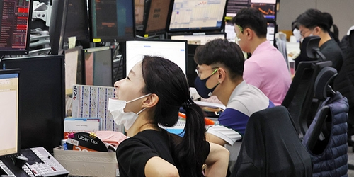 韓国総合株価指数　小幅続伸で始まる