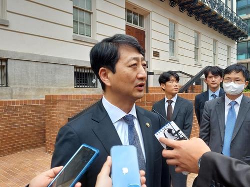 韓国通商トップ「改革で役割担う」　ＷＴＯ事務局長とソウルで会談